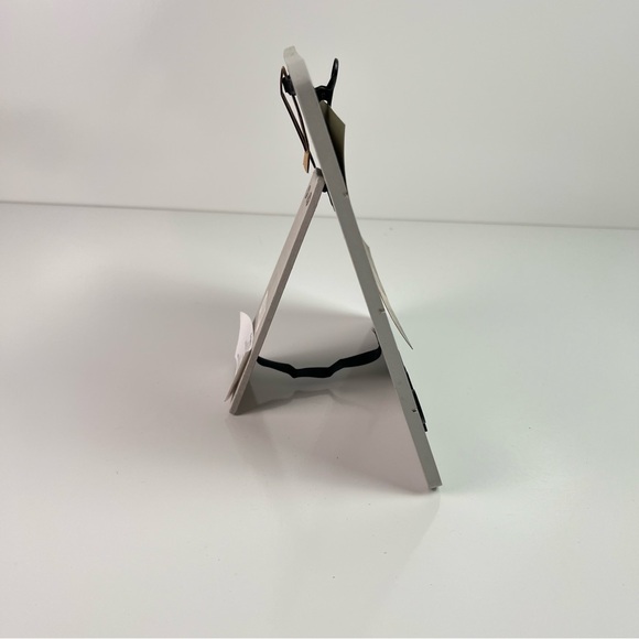 Gray Farmhouse Clip On Photo Frame w/ “Memories” Quote 4” x 6” Picture - Picture 4 of 6